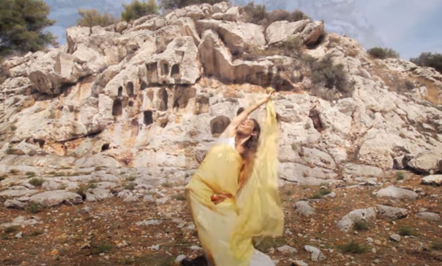 "Στην Αφροδίτη..." - Tο Ιερό της Αφροδίτης γίνεται σκηνή μουσικοχορευτικής εκδήλωσης 1