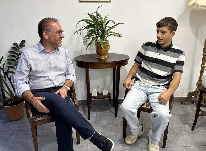 Ο Μάνος φέρνει στο προσκήνιο τη νεολαία και τον αθλητισμό 1