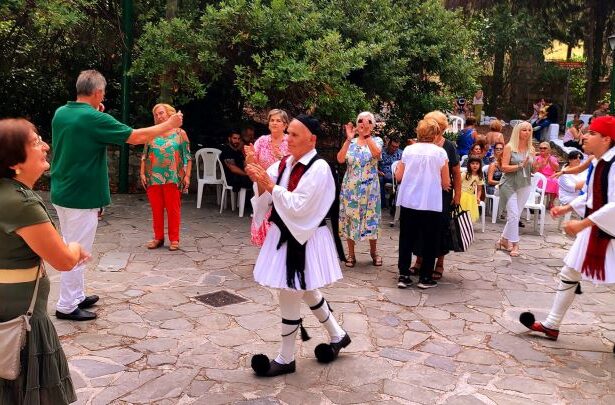 "Γιορτή του Κρασιού": Αναβίωση με πολύ κέφι και χορό 15