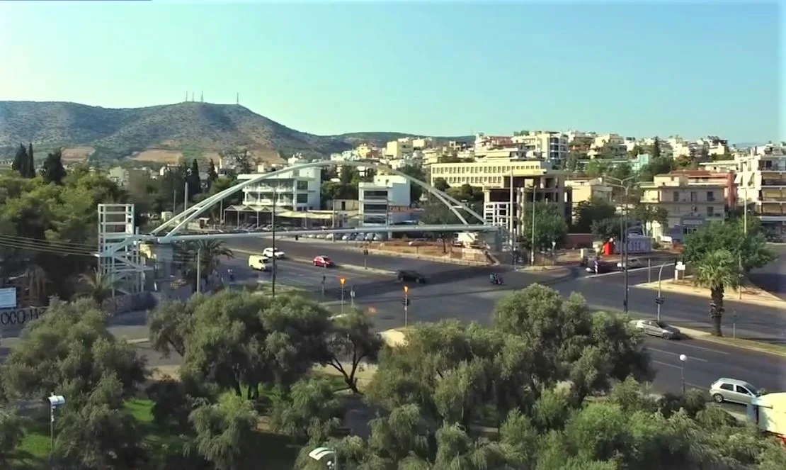 Λεωφόρος Αθηνών - Παλατάκι: Πώς θα λειτουργούσε με υπογειοποίηση, "κήπο της βροχής" και μεγάλο κυκλικό κόμβο; 4 Λεωφόρος Αθηνών - Παλατάκι: Πώς θα λειτουργούσε με υπογειοποίηση, "κήπο της βροχής" και μεγάλο κυκλικό κόμβο; 3