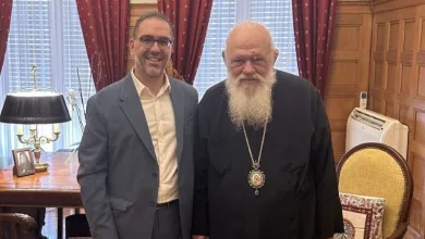 Την ευχή του Αρχιεπισκόπου Αθηνών έλαβε ο Άρης Πανόπουλος 3