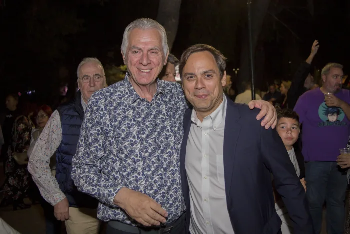 "Σας καλώ να περπατήσουμε μαζί τον δρόμο της ανάπτυξης και της προοπτικής για την πόλη μας" 6 "Σας καλώ να περπατήσουμε μαζί τον δρόμο της ανάπτυξης και της προοπτικής για την πόλη μας" 5