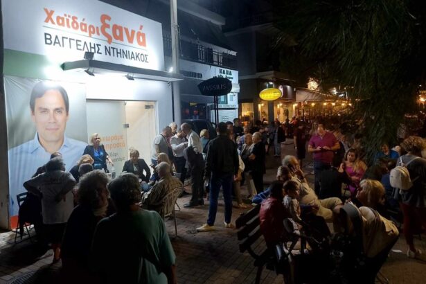 Χαϊδάρι: Αγωνία στα εκλογικά κέντρα των υποψηφίων, μικρές οι διαφορές στα πρώτα αποτελέσματα 35