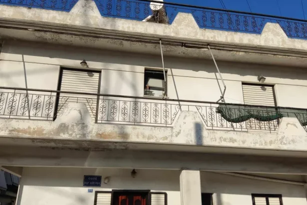 Αιγάλεω: Διαμαρτυρία για την έξωση οικογένειας 7