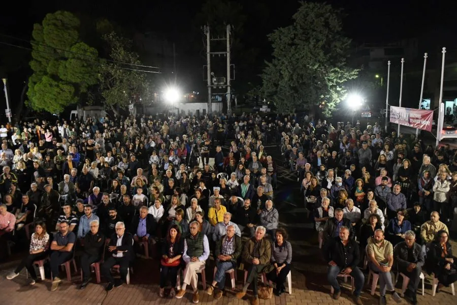 Μ. Σελέκος: Σε όλες τις γειτονιές ένα πράγμα ακούμε, "αυτή την Κυριακή είμαστε μαζί" - Βίντεο της ομιλίας 6 Μ. Σελέκος: Σε όλες τις γειτονιές ένα πράγμα ακούμε, "αυτή την Κυριακή είμαστε μαζί" - Βίντεο της ομιλίας 5