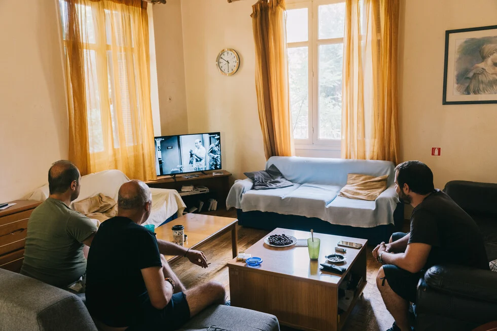 18 Άνω: Ο φάρος απειλείται να σβήσει 6 18 Άνω: Ο φάρος απειλείται να σβήσει 5