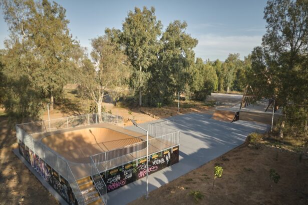 Το υπέροχο μεγάλο bowl του νέου skatepark της Ελευσίνας 39