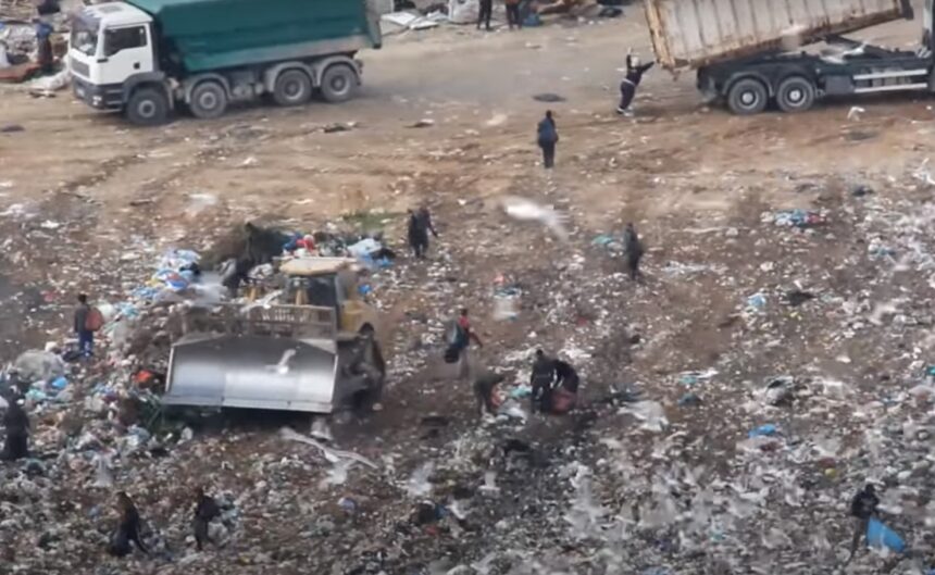 Θέλεις να δεις τι ακριβώς γίνεται με τα σκουπίδια σου; - Βίντεο 1