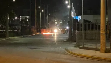 Ένταση στον Ασπρόπυργο, κλειστή η Περιφερειακή Αιγάλεω για τον θάνατο 17χρονου Ρομά 55