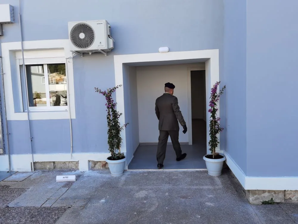 Τρία νέα συγκροτήματα κατοικιών εγκαινίασε ο Νίκος Δένδιας στην "χακί πολιτεία", στο Χαϊδάρι 16 Τρία νέα συγκροτήματα κατοικιών εγκαινίασε ο Νίκος Δένδιας στην "χακί πολιτεία", στο Χαϊδάρι 15