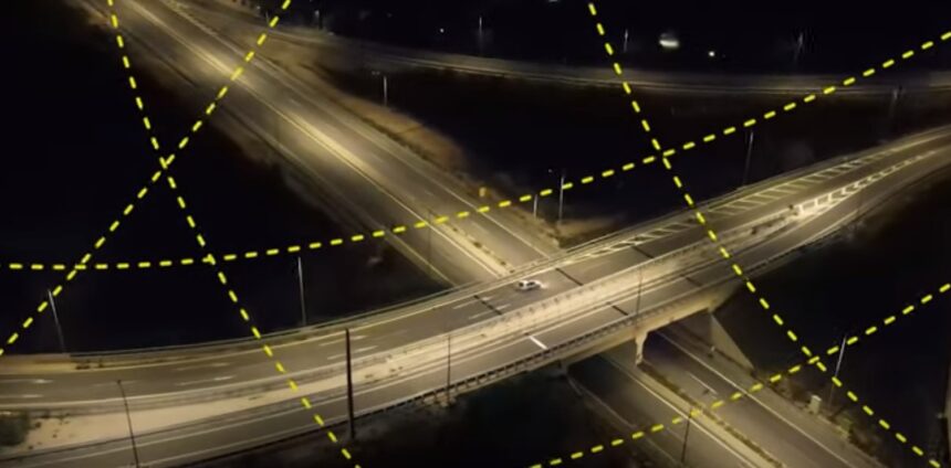 Στην Αθηνών - Κορίνθου το πρώτο smart σύστημα μεταβαλλόμενου φωτισμού 2 Στην Αθηνών - Κορίνθου το πρώτο smart σύστημα μεταβαλλόμενου φωτισμού 1
