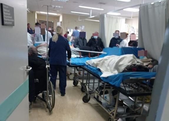 Επιστολή στον Άδωνι: 9 ώρες με τον άρρωστο πατέρα μου στα Επείγοντα 5