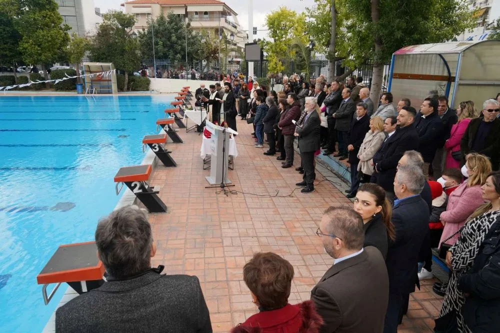 Ο διπλός Αγιασμός στο Χαϊδάρι και η κοπή Βασιλόπιτας του Δήμου - Φωτογραφίες 8 Ο διπλός Αγιασμός στο Χαϊδάρι και η κοπή Βασιλόπιτας του Δήμου - Φωτογραφίες 7
