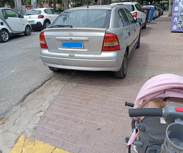 "Οι μπάρες μάς μάραναν..." 2 "Οι μπάρες μάς μάραναν..." 1