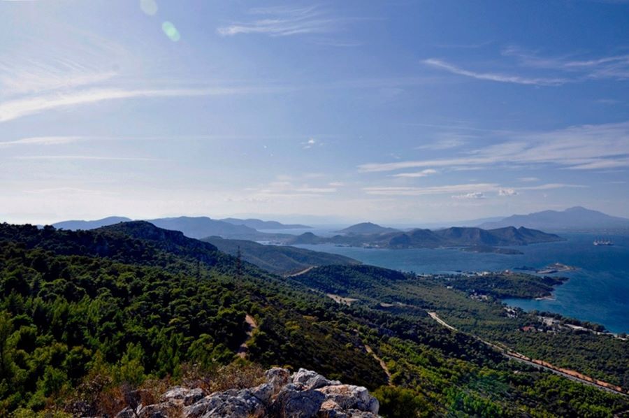Όρος Αιγάλεω: Το σπήλαιο του γέροντα Αιμιλιανού, ηγούμενου της Μονής Σίμωνος Πέτρας 6 Όρος Αιγάλεω: Το σπήλαιο του γέροντα Αιμιλιανού, ηγούμενου της Μονής Σίμωνος Πέτρας 5