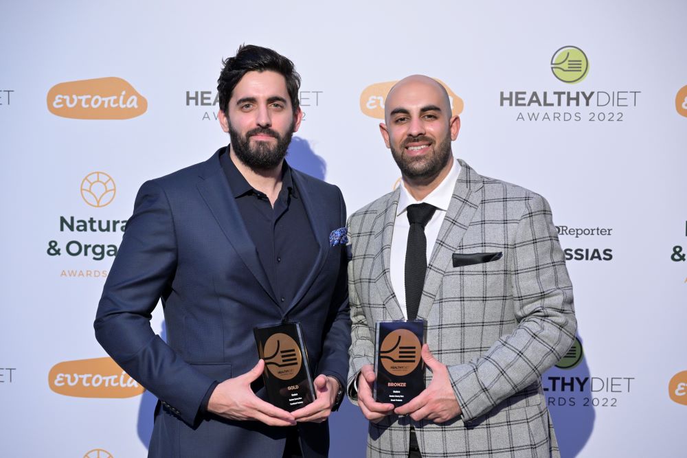 “Neaters”: Η ελληνική start up που "ρίχνει" τις πρώτες αλμυρές μπάρες στην αγορά! - Πρωτοποριακή τεχνολογία σε παραδοσιακές γεύσεις 6 “Neaters”: Η ελληνική start up που "ρίχνει" τις πρώτες αλμυρές μπάρες στην αγορά! - Πρωτοποριακή τεχνολογία σε παραδοσιακές γεύσεις 5