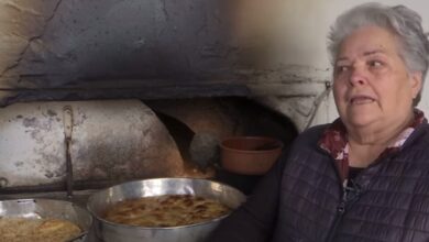 Οι τελευταίοι ξυλόφουρνοι της Αττικής: Βίλια, Κριεκούκι, Κουβαράς - Βίντεο 1