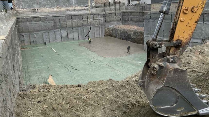 Έπεσαν τα πρώτα μπετά για μεγάλη μονάδα πολιτισμού στη Δυτική Αθήνα 2 Έπεσαν τα πρώτα μπετά για μεγάλη μονάδα πολιτισμού στη Δυτική Αθήνα 1