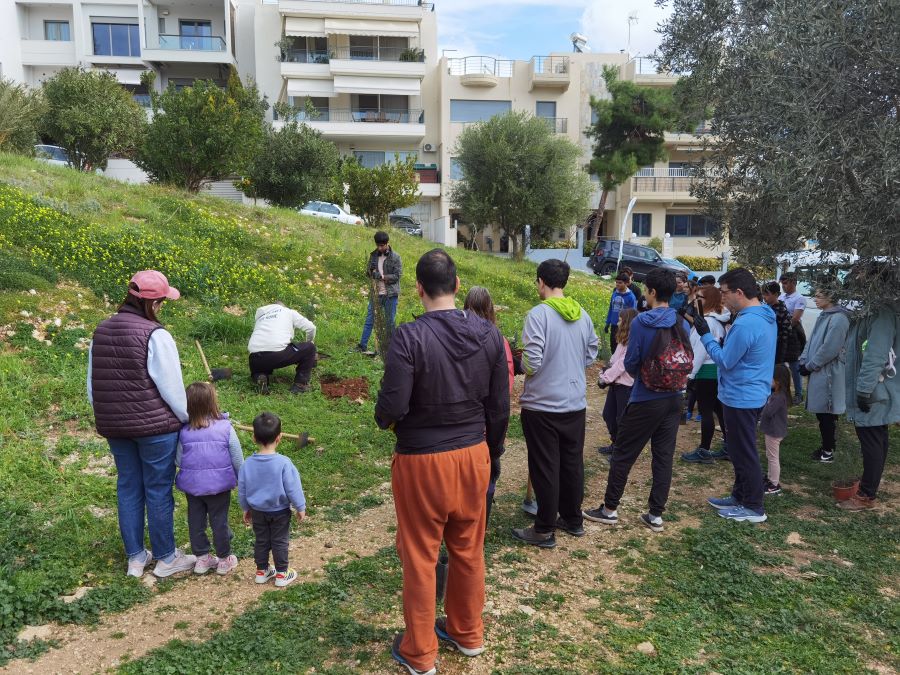 Νέα "επιχείρηση" εθελοντών στο Πάρκο Εθελοντισμού 4 Νέα "επιχείρηση" εθελοντών στο Πάρκο Εθελοντισμού 3