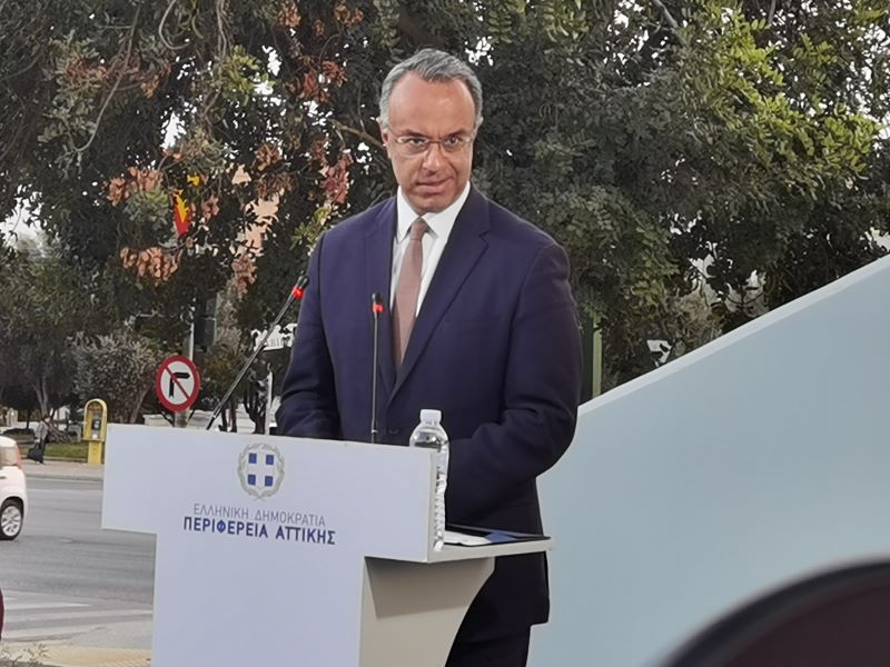Εγκαινιάστηκε και παραδόθηκε σε χρήση η πεζογέφυρα της Λεωφόρου Αθηνών στο Παλατάκι 4 Εγκαινιάστηκε και παραδόθηκε σε χρήση η πεζογέφυρα της Λεωφόρου Αθηνών στο Παλατάκι 3