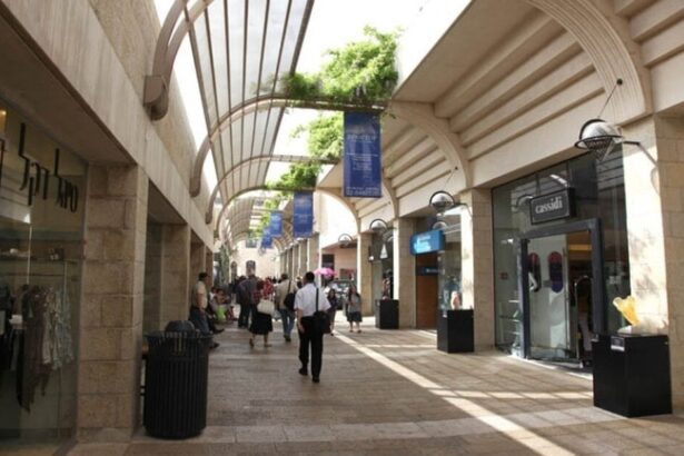 Σε φάση υλοποίησης το Open Mall της Νίκαιας 23