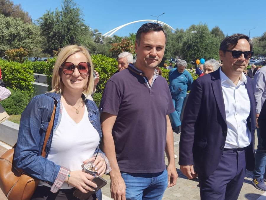 Κορύφωση των κινητοποιήσεων του Δήμου Χαϊδαρίου με συγκέντρωση και πορεία - Φωτογραφίες και βίντεο 8 Κορύφωση των κινητοποιήσεων του Δήμου Χαϊδαρίου με συγκέντρωση και πορεία - Φωτογραφίες και βίντεο 7