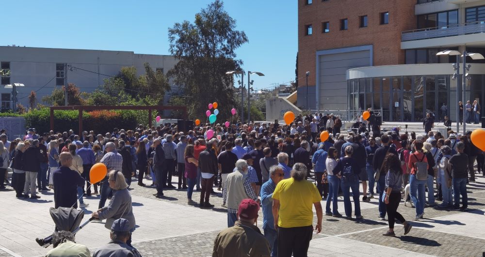 Κορύφωση των κινητοποιήσεων του Δήμου Χαϊδαρίου με συγκέντρωση και πορεία - Φωτογραφίες και βίντεο 6 Κορύφωση των κινητοποιήσεων του Δήμου Χαϊδαρίου με συγκέντρωση και πορεία - Φωτογραφίες και βίντεο 5