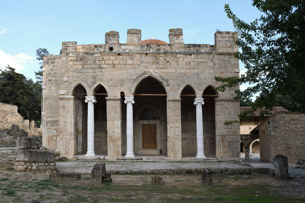 Να επιστραφούν από το Βρετανικό Μουσείο τα κλεμμένα από το ναό του Δαφναίου Απόλλωνα και τη Μονή Δαφνίου! 9 Να επιστραφούν από το Βρετανικό Μουσείο τα κλεμμένα από το ναό του Δαφναίου Απόλλωνα και τη Μονή Δαφνίου! 8
