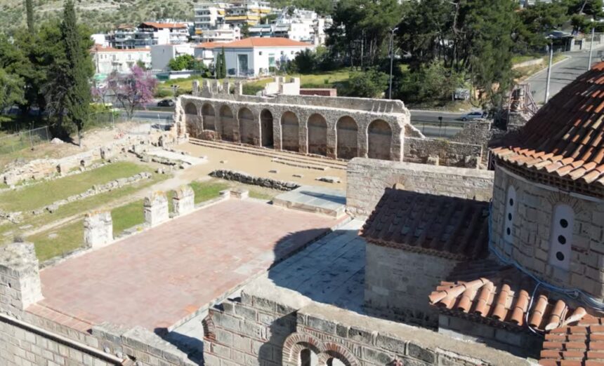 Υπέροχο βίντεο: Η θαυμαστή αποκατάσταση του Μεγάλου Περιβόλου της Μονής Δαφνίου 1