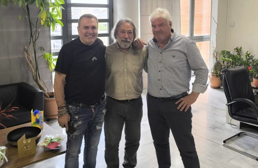 Συνάντηση Σελέκου - Θεοδοσιάδη για τα θέματα του ΑΟΧ 2 Συνάντηση Σελέκου - Θεοδοσιάδη για τα θέματα του ΑΟΧ 1