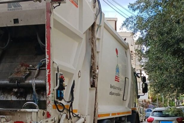 "Όπως του καπνίσει" 23