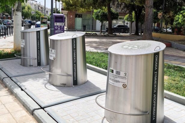 Οι πολλαπλές ωφέλειες που φέρνουν οι νέοι βυθιζόμενοι κάδοι στο Αιγάλεω 19