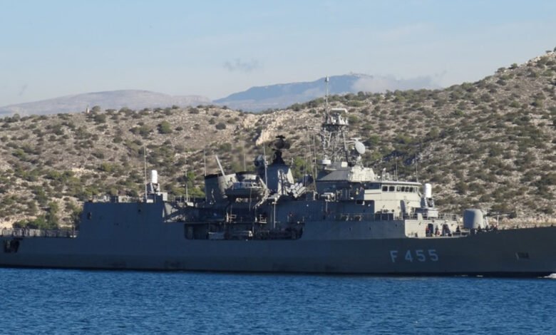 Τα Ναυπηγεία Σκαραμαγκά μένουν εκτός του μεγάλου προγράμματος της αναβάθμισης των φρεγατών κλάσης Ύδρα 2 Τα Ναυπηγεία Σκαραμαγκά μένουν εκτός του μεγάλου προγράμματος της αναβάθμισης των φρεγατών κλάσης Ύδρα 1