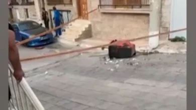 Έκρηξη χειροβομβίδας στην Αγία Βαρβάρα: Σεσημασμένος ο στόχος – Ανέλαβε η Δίωξη Εκβιαστών 42