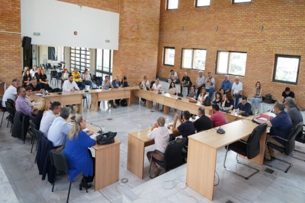 Ομόφωνα το Δημοτικό Συμβούλιο υπέρ 5 εργαζομένων για μονιμοποίηση 3