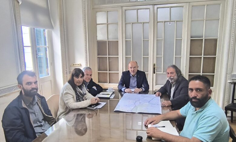 Συνάντηση Σελέκου με τη διοίκηση του ΟΑΣΑ 2 Συνάντηση Σελέκου με τη διοίκηση του ΟΑΣΑ 1