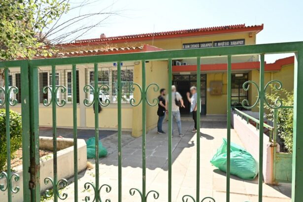 Αναστάτωση σε σχολεία του Χαϊδαρίου από τα απειλητικά e-mail, με αφορμή τον τελικό του Conference League 27