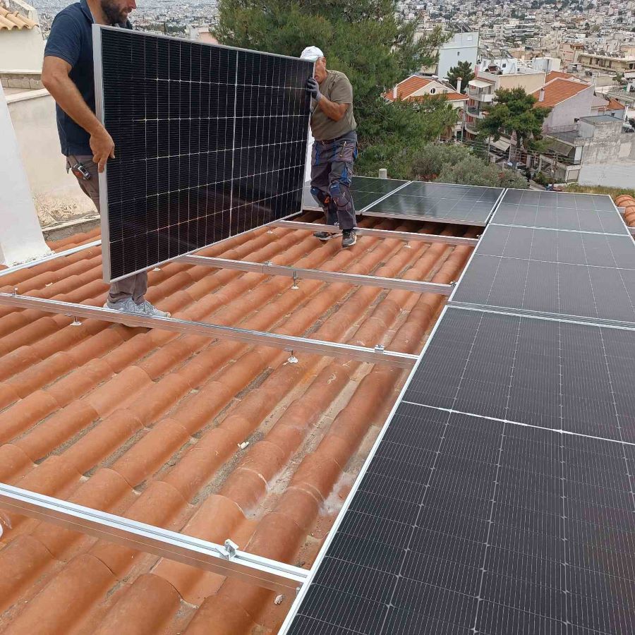 Φωτοβολταϊκά στη στέγη: Εγκατάσταση συστήματος σε οικία στο Χαϊδάρι 7 Φωτοβολταϊκά στη στέγη: Εγκατάσταση συστήματος σε οικία στο Χαϊδάρι 6