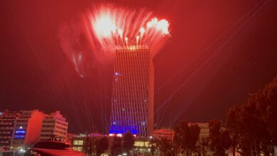 Εγκαινιάστηκε ο Πύργος του Πειραιά, έλαμψε η πόλη [videos] 44