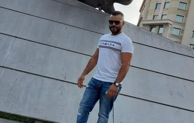 Ο Άχμεντ και οι οδηγοί της Λεωφόρου Αθηνών 2 Ο Άχμεντ και οι οδηγοί της Λεωφόρου Αθηνών 1