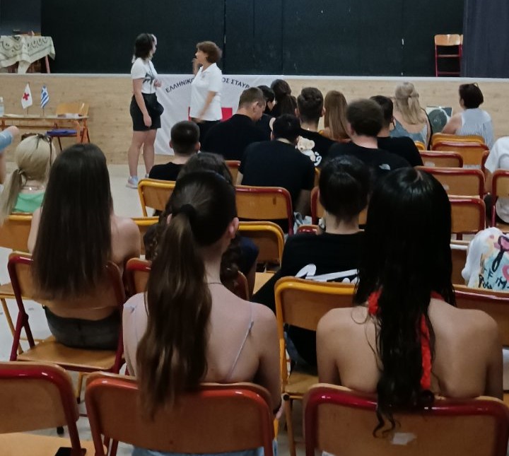 1ο ΓΕΛ Χαϊδαρίου: Γιορτή αποφοίτησης - Γιορτή εθελοντισμού και κοινωνικής φροντίδας 2 1ο ΓΕΛ Χαϊδαρίου: Γιορτή αποφοίτησης - Γιορτή εθελοντισμού και κοινωνικής φροντίδας 1