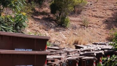 Παρκαρισμένοι καφέ κάδοι στο γήπεδο - Τι να τους κάνουμε 32