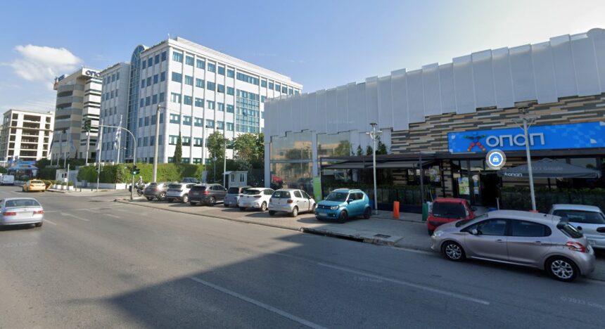 Βγαίνει στο σφυρί ακίνητο μεγάλης αντιπροσωπείας αυτοκινήτων στη Λεωφόρο Αθηνών 1