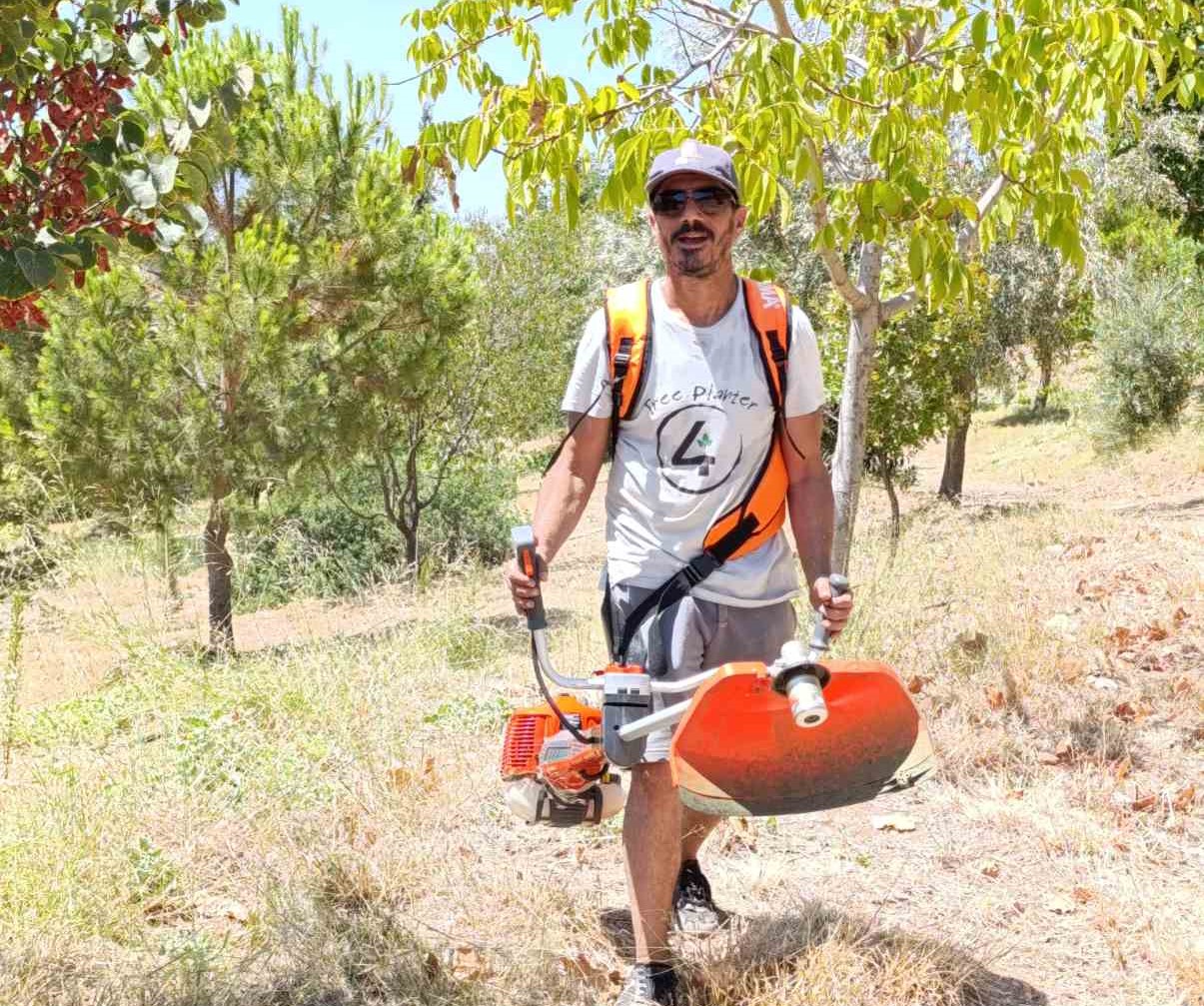 Χαϊδάρι: Καλοκαιρινή φροντίδα του Πάρκου Εθελοντισμού, από τη We4All 4 Χαϊδάρι: Καλοκαιρινή φροντίδα του Πάρκου Εθελοντισμού, από τη We4All 3