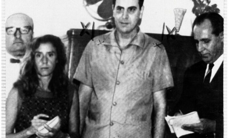 Κάποτε πρέπει να εκπληρωθεί το μεγάλο χρέος του Χαϊδαρίου στον Μίκη Θεοδωράκη 2 Κάποτε πρέπει να εκπληρωθεί το μεγάλο χρέος του Χαϊδαρίου στον Μίκη Θεοδωράκη 1