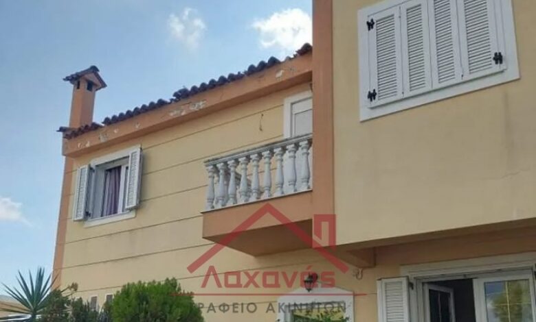 Πωλείται μεζονέτα στον Άγιο Στέφανο 2 Πωλείται μεζονέτα στον Άγιο Στέφανο 1