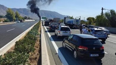 Καίγεται βυτιοφόρο στην Εθνική Οδό - Μέτρα κυκλοφορίας στo ύψος της Κινέτας 33