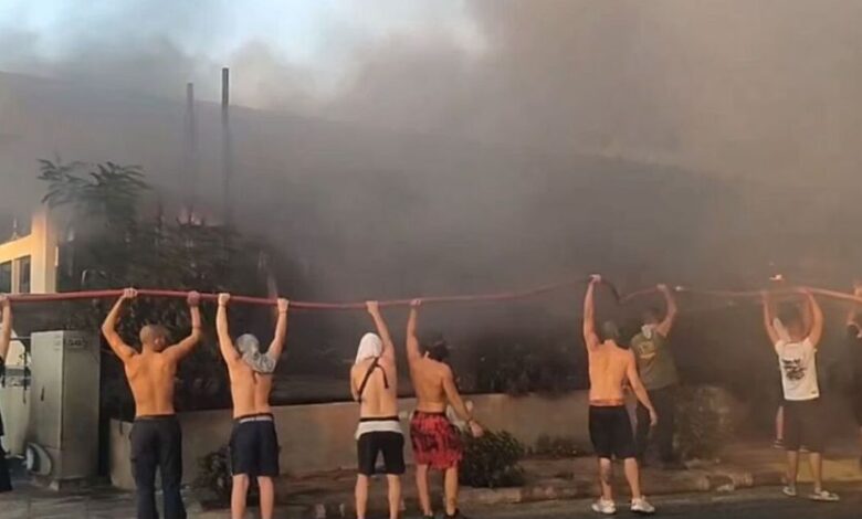 Τα παιδιά με τα μαυρισμένα πρόσωπα 2 Τα παιδιά με τα μαυρισμένα πρόσωπα 1