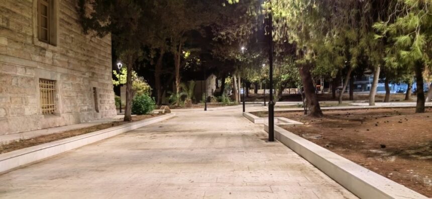 Κανένα παγκάκι στο Παλατάκι! 1