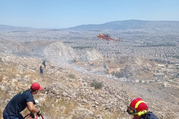 Εντυπωσιακές εικόνες από τη σημερινή μάχη στο Σχιστό Κορυδαλλού 3